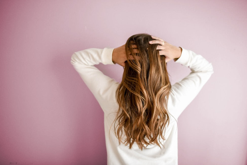 Alisado capilar con ácido hialurónico: La nueva tendencia en belleza